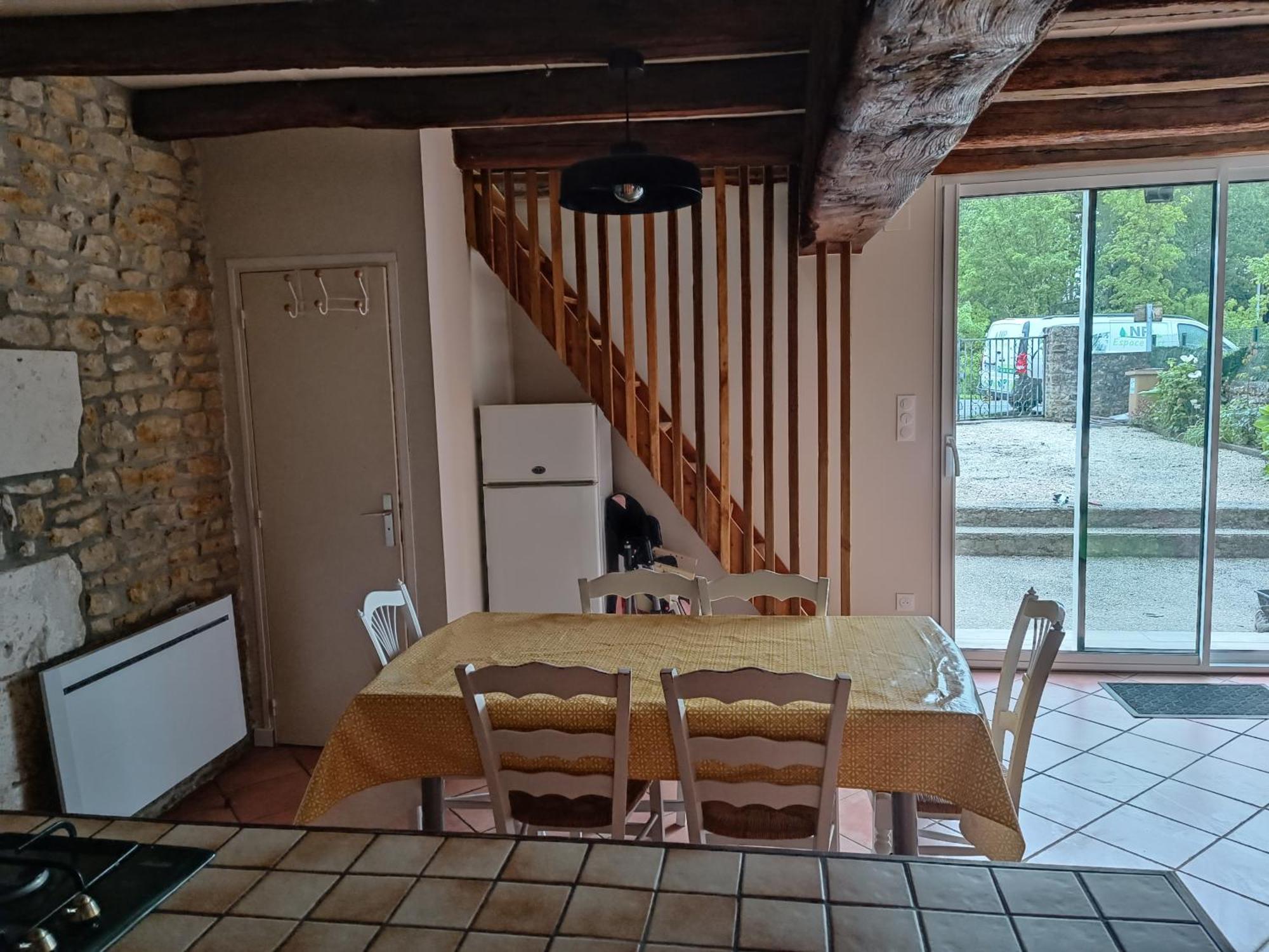 Charmante Maison En Pierres Sainte-Radegonde-des-Noyers Экстерьер фото